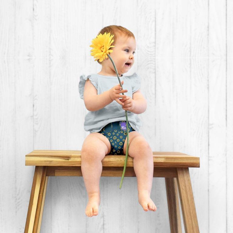 Bambino Mio Bambino Mio Miosoft plenkové kalhotky Sunflower Power 3-9kg" "Barva:vzorované|Druh:látkové|Hmotnost dítěte:3 - 9 kg|Materiál:PUL|Typ:svrchní kalhotky|Vzor:Sunflower Power|Značka:Bambino Mio|