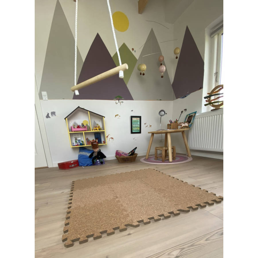 Baby Dan Baby Dan Korková hrací podložka puzzle 90x90 cm" "Barva:hnědé|Materiál:korek|Počet kusů:9|