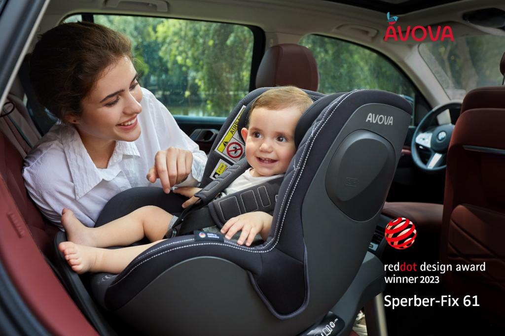AVOVA Autosedačka AVOVA Sperber-fix 61 2024 Grey/Black" "Barva:šedé|Odpovídá normě:ECE R129 i-Size|Požadované vlastnosti:ochrana proti bočnímu nárazu|Váhová kategorie:9-18|