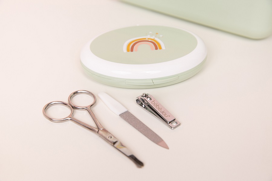 Bebe-Jou Manikúra Bébé-Jou Ocean Green" "Barva:zelené|Druh:manikúry|Vzor:Rainbow Sky|Značka:Bébé-jou|