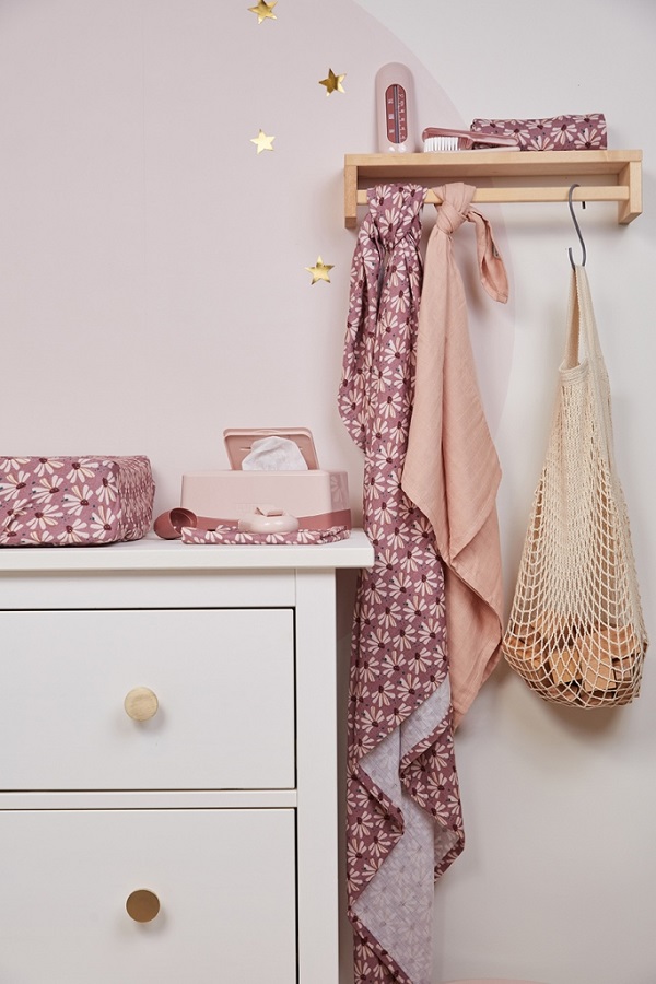 LUMA Mušelínové žínky Luma Bambus Flowerfever 3ks" "Barva:růžové|Druh:Kosmetické pomůcky|Materiál:70% bambus 30% bavlna|Použití:na tělo|Vzor:Flowerfever|