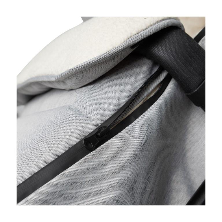 Koelstra Koelstra fusak pro Next Soft Grey Melange" "Barva:šedé|Délka:90|Druh:zimní|Materiál:polyester|Prošívaný:ano|Typ zapínání:pojízdné zipy|Umístění fusaku:do kočárku|