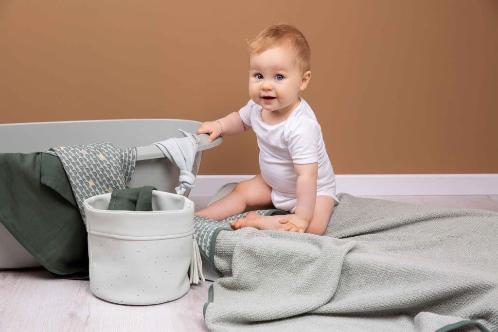 LUMA Bandana slintáček LUMA - Bow Deco, 1ks" "Barva:Zelená|Druh:Bryndáky a utěráčky|Materiál:100% bavlna|Vzor:Bow Deco|Zapínání:baby patent|