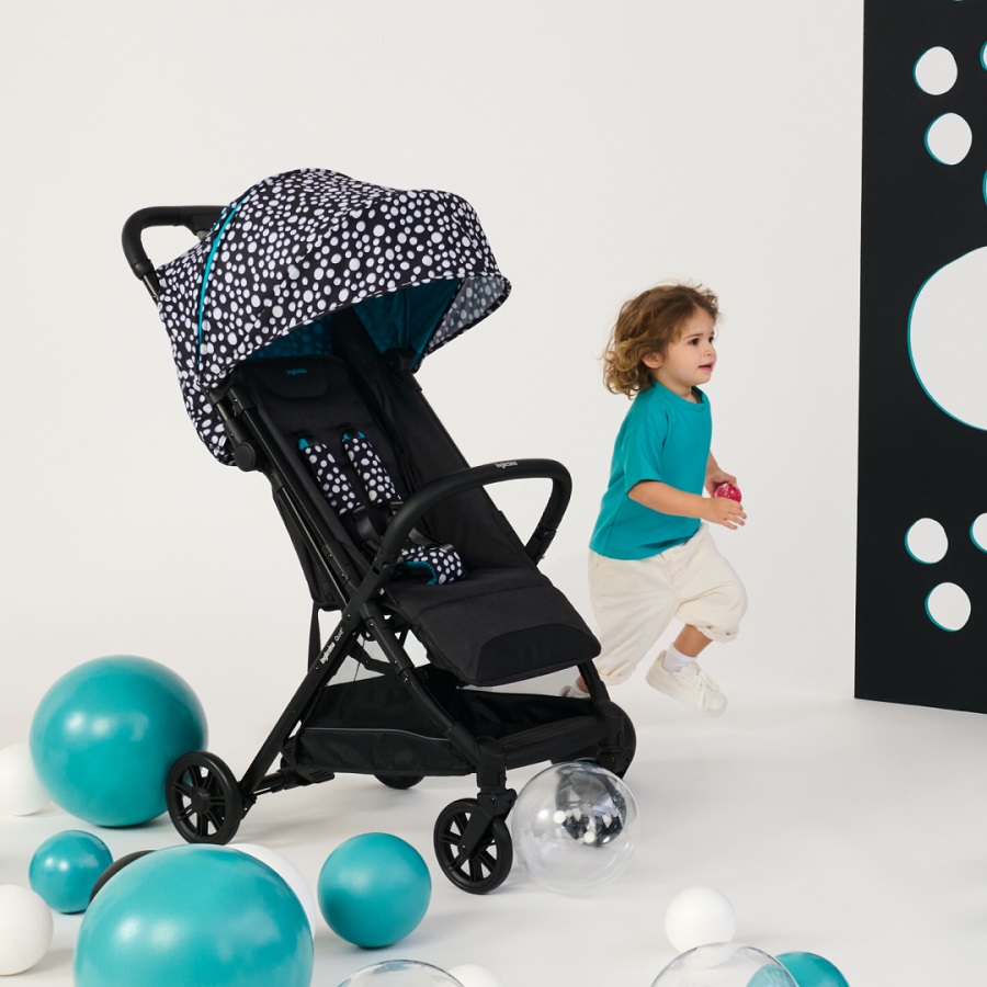 Inglesina Inglesina sportovní kočárek Quid2 2024 Polka Dot Black" "Barva:tyrkysové|Odpružení:ano|Počet kol:čtyřkolové|Průměr předních kol:16|Průměr zadních kol:16|Typ:Sportovní|Zatáčecí kola:ano|