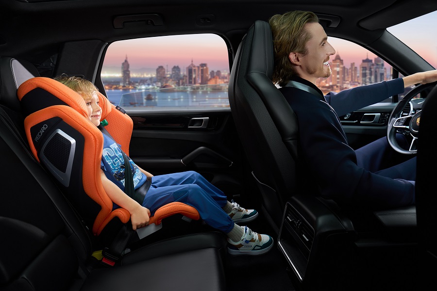 Recaro Axion1 I-Size 2026 100-150cm Vibrant Orange