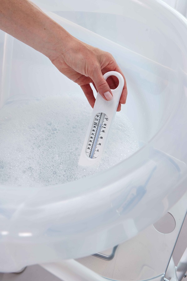 Bebe-Jou Koupací teploměr Bébé-Jou Tiny Sheep" "Barva:krémové|Druh:Koupací teploměr|Materiál:plastové|Stupnice:0-40|Teplotní rozsah:40|Výrobce:Bébé-jou|Vzor:Tiny Sheep|