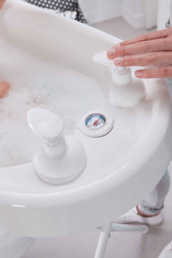 Bebe-Jou Termovanička Bébé-jou Click Tiny Sheep" "Barva:krémové|Délka:86|Druh:vaničky|Protiskluzová úprava:ano|Šířka:44|Určen pro:do 4 let|Výška:32|Vzor:Tiny Sheep|