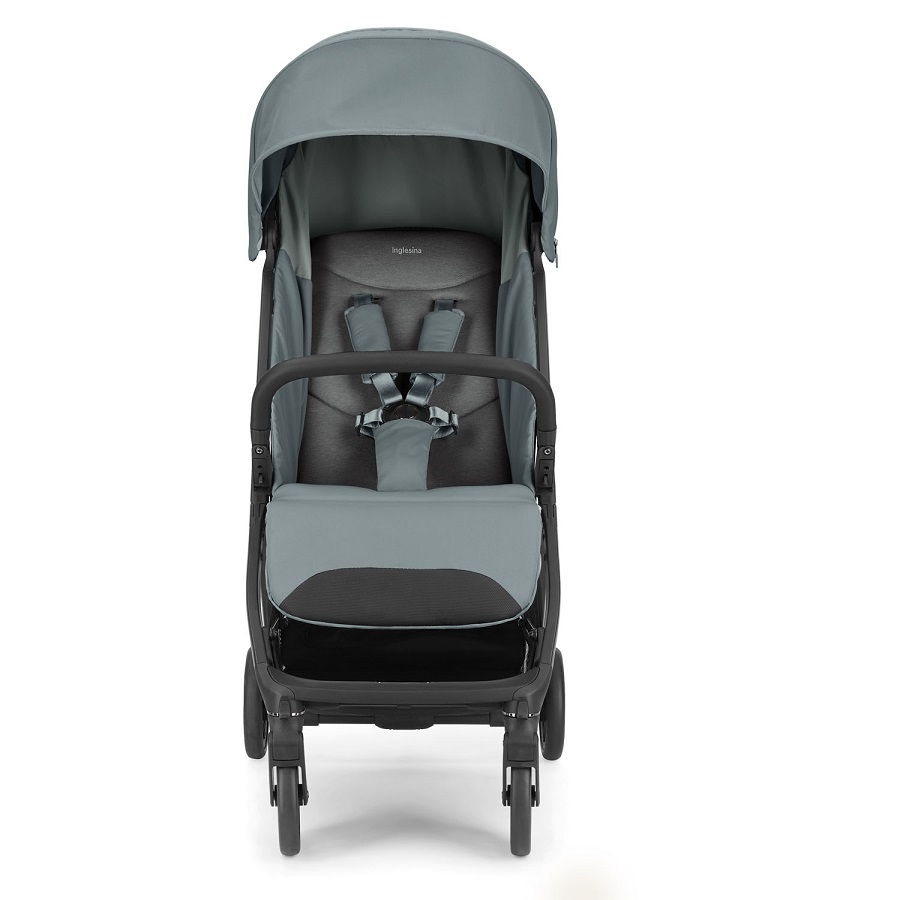 Inglesina Inglesina sportovní kočárek Quid3 2025 Galaxy Grey" "Barva:šedé|Hmotnost:2 – 9,1 kg|Nosnost:22 – 23 kg|Odpružení:ano|Počet kol:čtyřkolové|Požadované vlastnosti:S odpružením|Průměr předních kol:15|Průměr zadních kol:17|Typ:Sportovní|Výrobce:Ingle