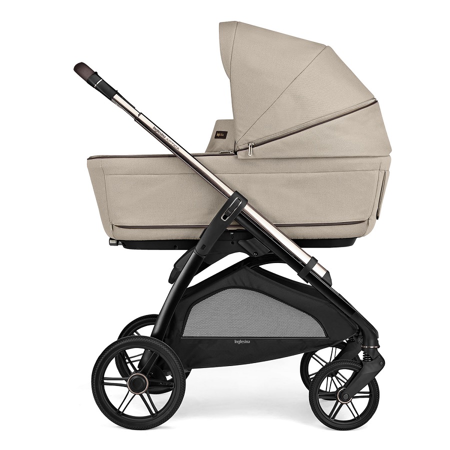 Inglesina Kočárek Inglesina Aptica Duo 2v1 2025 Pashmina Beige" "Barva:béžové|Materiál:melange|Počet kol:čtyřkolové|Požadované vlastnosti:odpružení, Zatáčecí kola, Lze připevnit autosedačku|Typ:kombinované|