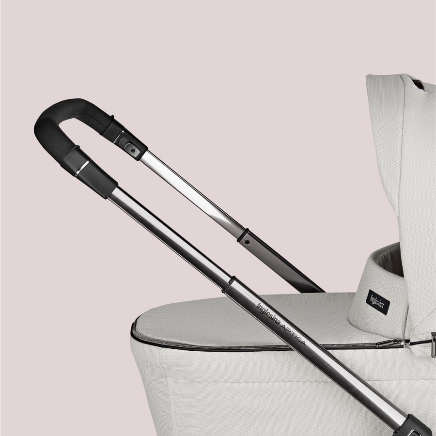 Inglesina Kočárek Inglesina Aptica Darwin 4v1 2025 Opal Ivory" "Barva:bílé|Materiál:melange|Počet kol:čtyřkolové|Požadované vlastnosti:odpružení, Zatáčecí kola, Lze připevnit autosedačku|Typ:kombinované|