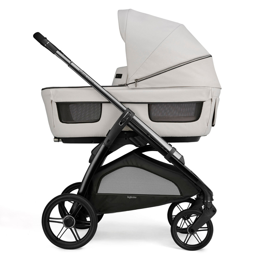 Inglesina Kočárek Inglesina Aptica Darwin 4v1 2025 Opal Ivory" "Barva:bílé|Materiál:melange|Počet kol:čtyřkolové|Požadované vlastnosti:odpružení, Zatáčecí kola, Lze připevnit autosedačku|Typ:kombinované|