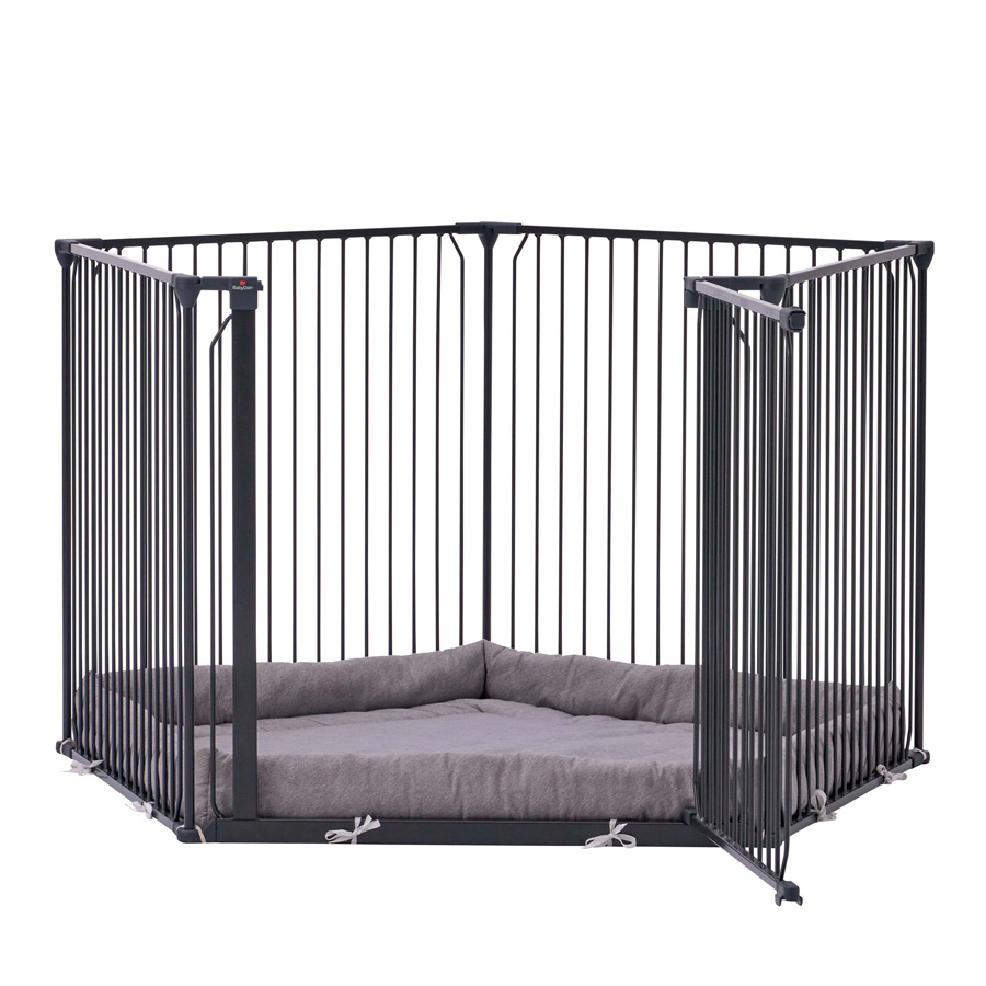 Baby Dan Univerzální ohrádka BabyDan Carl Pentagon Playpen, černá" "Hmotnost:17 kg|Materiál:plast|Požadované vlastnosti:Skládací|Rozměr:100 × 100 cm|Výrobce:Baby-Dan|Výška:70,5 cm|