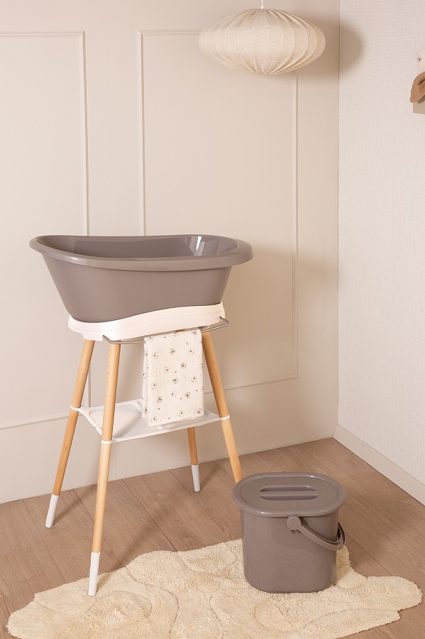 Bebe-Jou Vanička Bébé-Jou Sense Chalk Brown" "Barva:hnědé|Druh:vaničky|Materiál:plastové|Protiskluzová úprava:ano|Výrobce:Bébé-jou|Vzor:Chalk Brown|