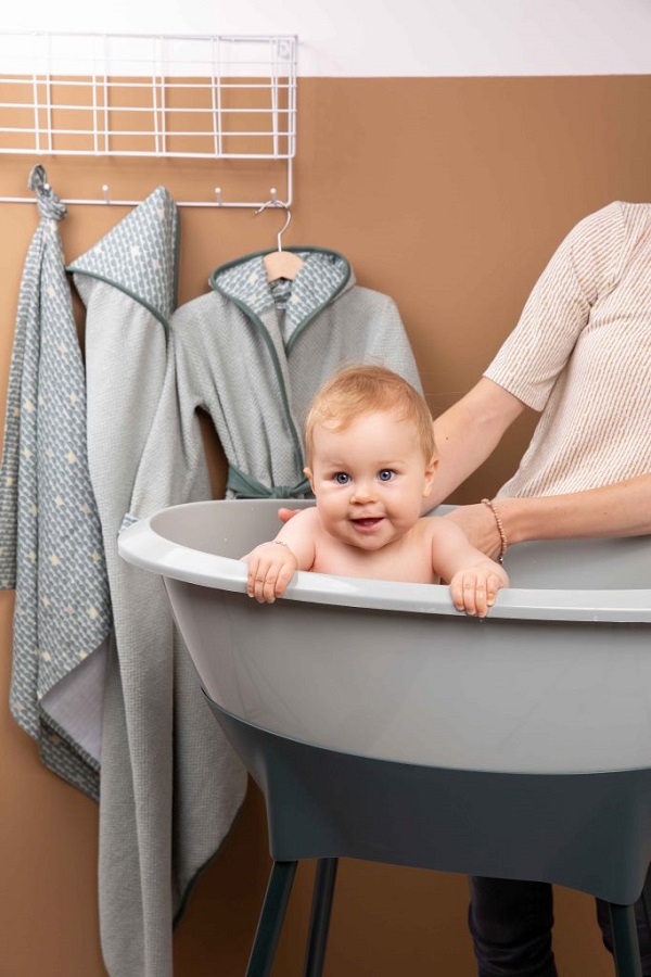 LUMA Náhradní nohy ke stojanu LUMA Dark Green, sada 4ks" "Druh:Stojany na vaničku|Kategorie:Vaničky a kyblíky|Materiál:kovové/plastové|Rozměry:78x32x16,5 cm|Výrobce:Luma|