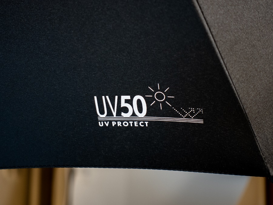 Baby Dan BabyDan univerzální slunečník ke kočárku, UV50" "Barva:černé|Druh:slunečníky|