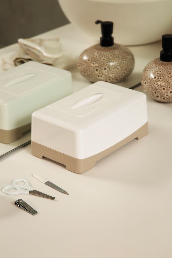 LUMA Manikůra LUMA sada - White" "Barva:bílé|Druh:manikúry|Kategorie:Kosmetické pomůcky|Použití:pro kojence|Výrobce:Luma|Značka:LUMA|