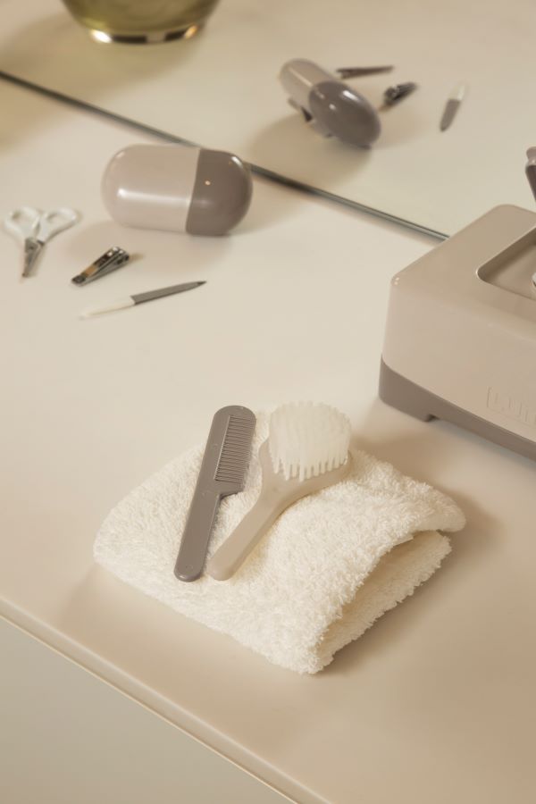 LUMA Sada pro péči Luma - Almond" "Barva:hnědé|Druh:sada kosmetických pomůcek|Použití:pro kojence|Výrobce:Luma|Značka:LUMA|