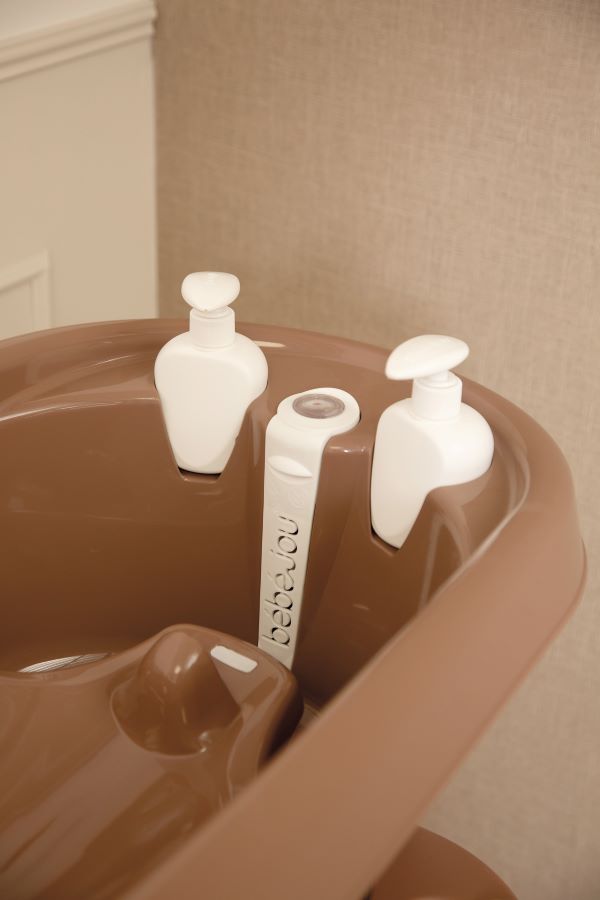 Bebe-Jou Termovanička Bébé-jou Click Mocha Mousse" "Barva:hnědé|Délka:86|Druh:vaničky|Protiskluzová úprava:ano|Šířka:44|Určen pro:do 4 let|Výška:32|Vzor:Mocha Mousse|Značka:Bébé-jou|