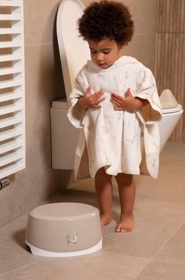 Bebe-Jou Stupátko ovál Bébé-Jou Soft Spring" "Barva:béžové|Materiál:plastové|Nosnost:30|Vzor:Soft Spring|Značka:Bébé-jou|