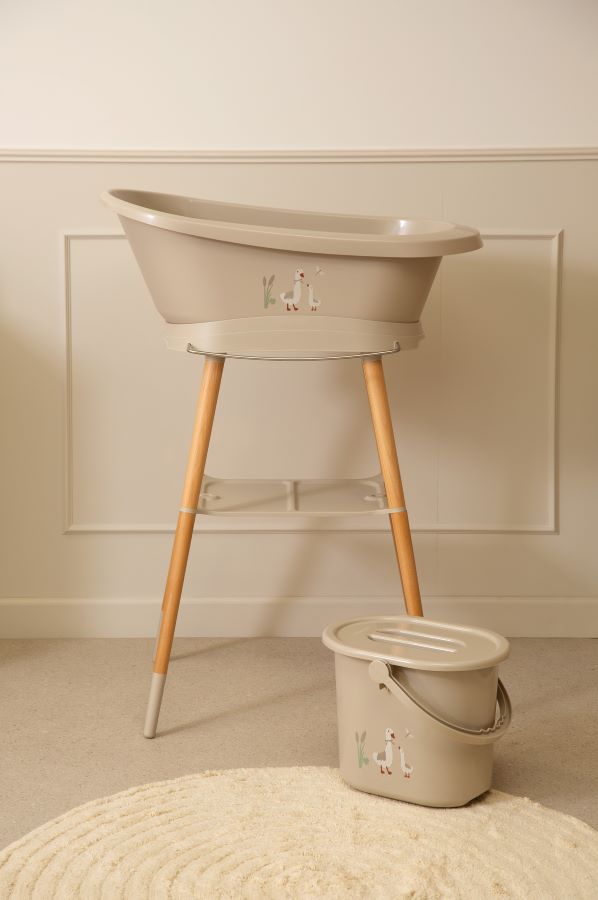 Bebe-Jou Kyblík na pleny s víkem Bébé-Jou Soft Spring" "Barva:béžové|Druh:kyblíky|Objem:14|Výška:26|Vzor:Soft Spring|Značka:Bébé-jou|