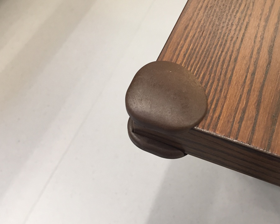 Baby Dan BabyDan chrániče rohů 8ks Corner Guard brown, BIO" "Barva:hnědé|Druh zábrany:bezpečnostní prvky|Materiál:plast|Určení zábrany:bytové|