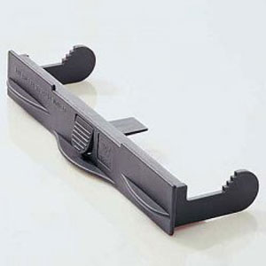 Baby Dan Uzávěr pro videorekordér" "Barva:šedá|Hmotnost:0,2 kg|Materiál:plast|Výrobce:BabyDan|