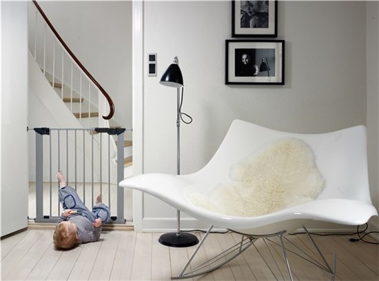 Baby Dan Zábrana Babydan Premier 73-80cm stříbrná" "Barva:stříbrné|Druh zábrany:zábrana na schody|Materiál:kovové|Určení zábrany:bytové|