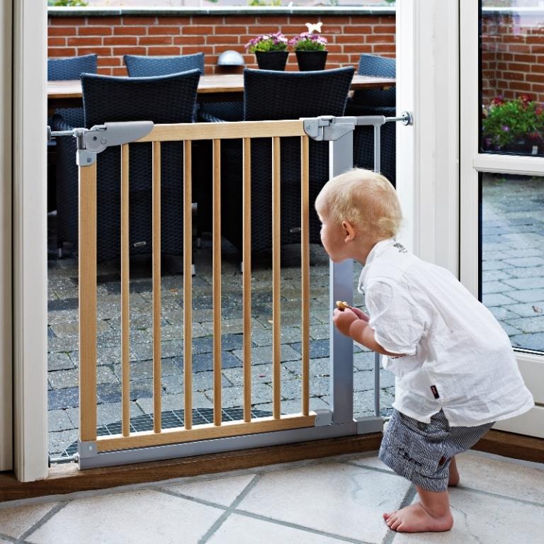 Baby Dan Prodloužení zábrany Babydan bukove o 7 cm silver" "Barva:stříbrné|Druh zábrany:zábrana na schody|Materiál:kov|Určení zábrany:bytové|