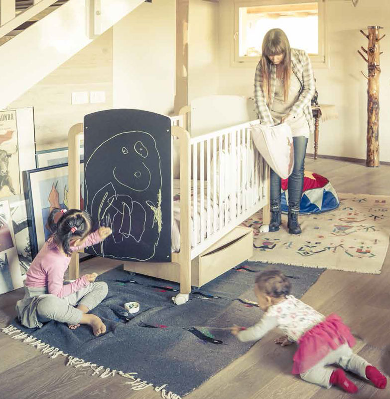 Hug's Factory Postýlka Hug´s Factory 60x120 cm Williamsburg" "Barva:bílé|Materiál:bukový masiv|Rozměr:120 x 60|