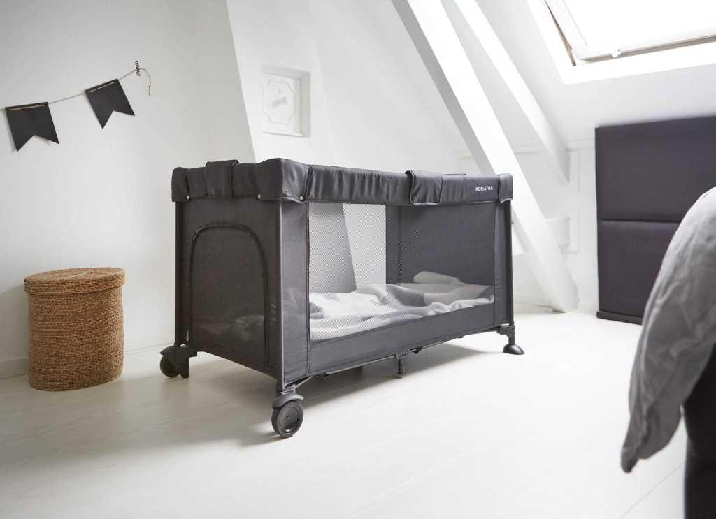 Koelstra cestovní postýlka T5 Black