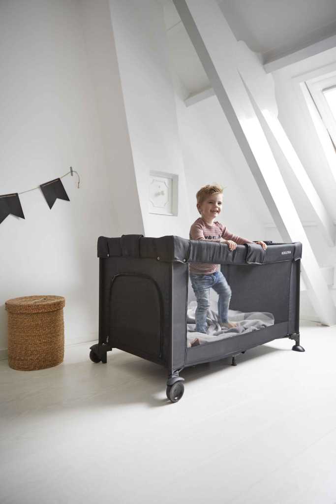 Koelstra cestovní postýlka T5 Black