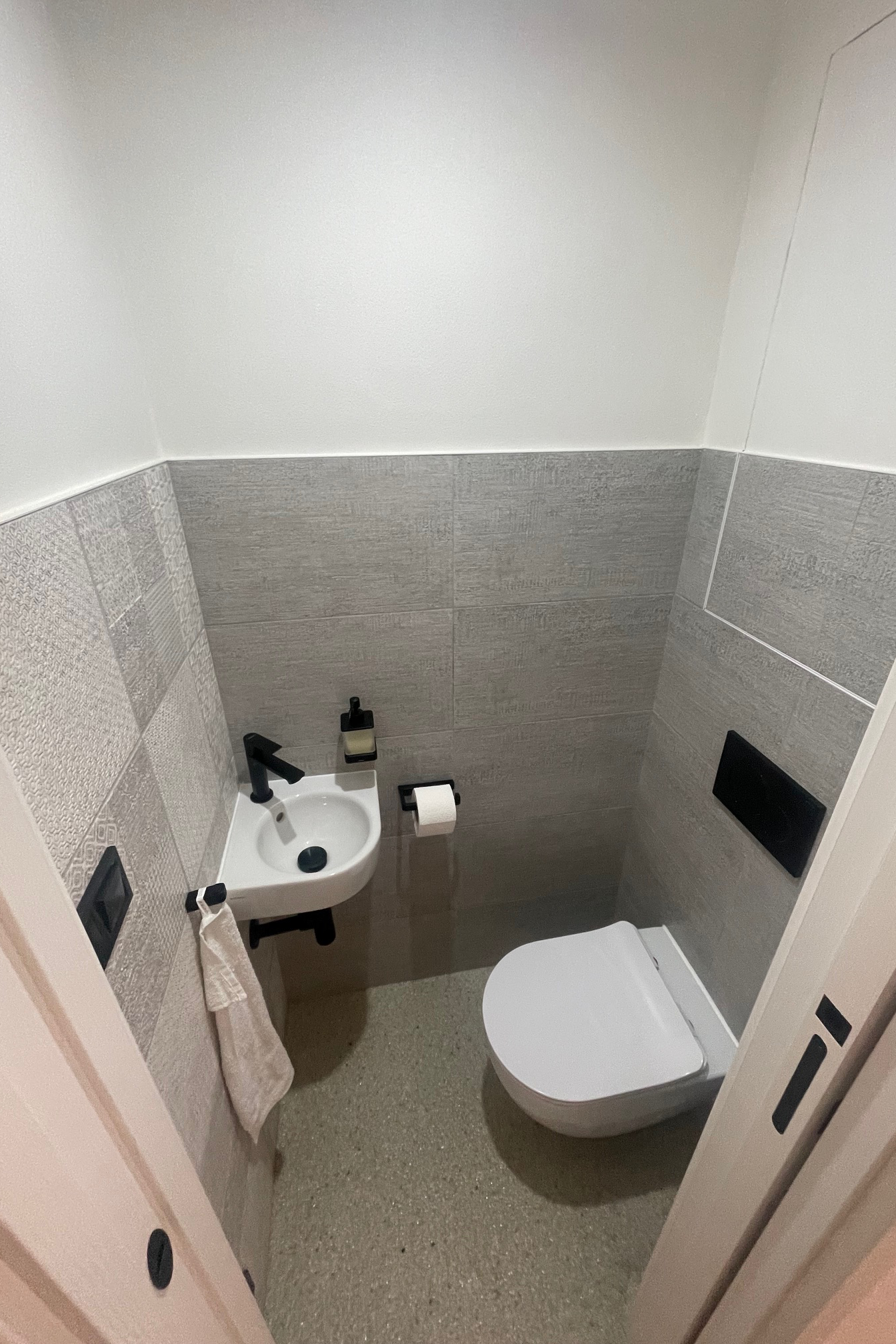 Kamenný koberec Bianco Carrara
