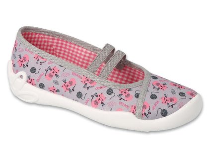 56105 1 114x543 25 divci balerinky befado sede kocicky (1)