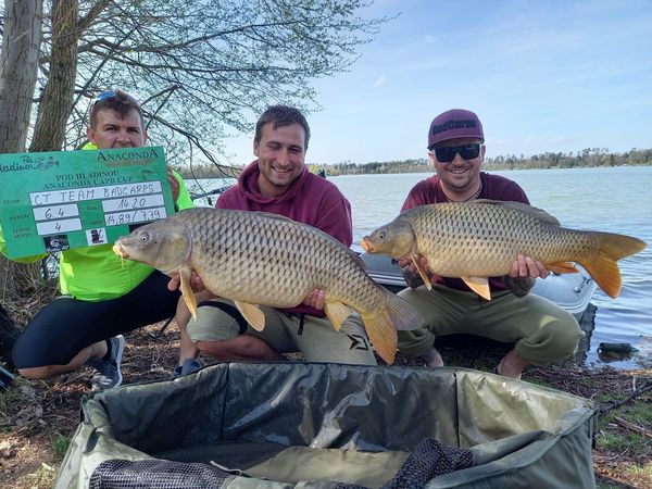 konec závodu Anaconda carp cup jezera Štít