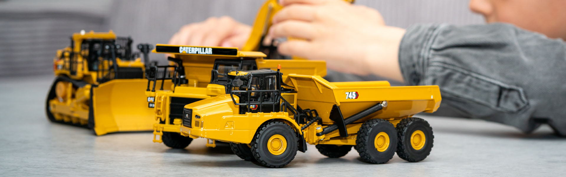 kovovy-model-cat-745--dumper-8