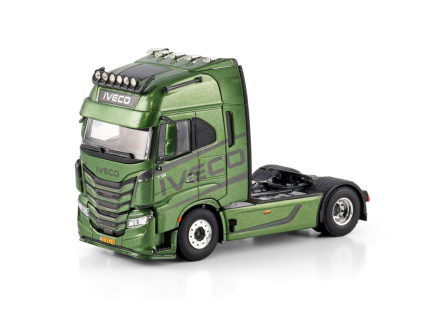 premium line iveco s way as high my2024