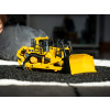 kovovy model cat d11 dozer 1
