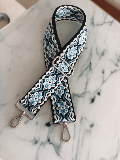 4B64E7F3 DF58 4F25 A835 19BC15FF887F