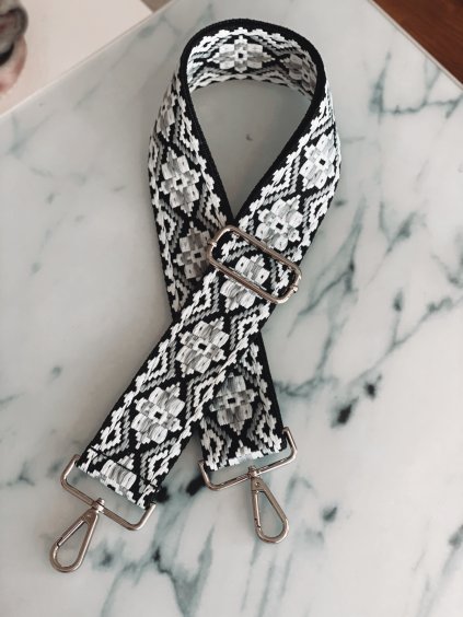 4FA5EFEA 58F1 40DA 95D2 CEA72B600EBD