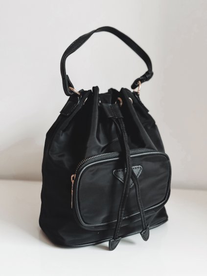 98273A23 21ED 4DA9 9CC4 3CA38841A4F3