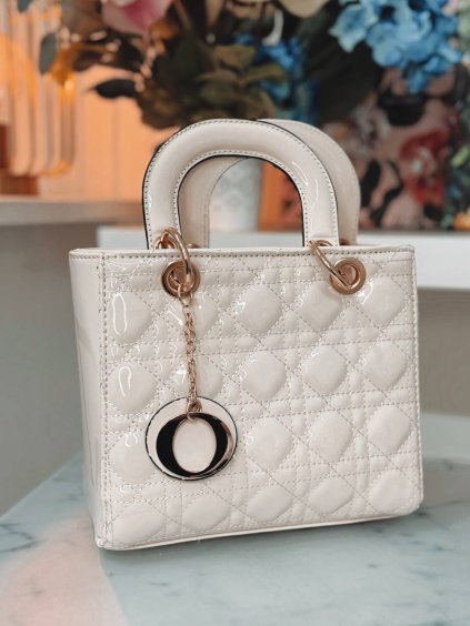 photo 2024 03 21 22 34 52