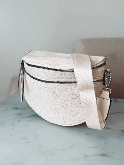 photo 2024 03 15 22 45 51