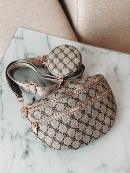 467EA299 41E3 4A6A B737 9372D508F9EC