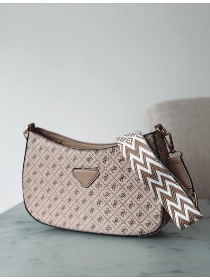 BB8F503E E840 42C6 8410 1341131DBDCF