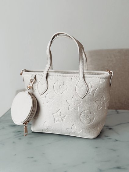 7C0AA5CE C352 4D8F B0E8 FF955722B44E