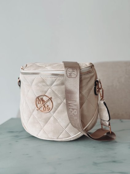 171F0E5C EC88 4BEA 8D70 BE18532376E9