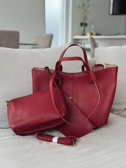 · DERIA · (VÍNOVÁ)