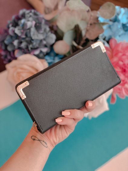 D9C0C040 5C20 4BBA A5DF 4D088AF4C413