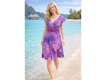 letní šaty mantra V na modelce