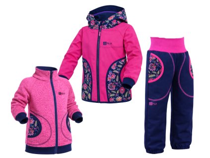 souprava, růžová zahrada